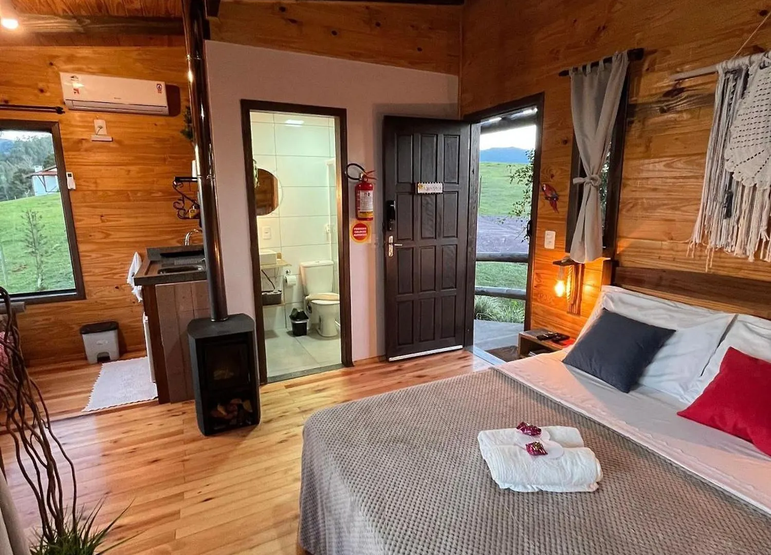 Chales Solar Da Montanha Urubici - Com Hidromassagem Chalet